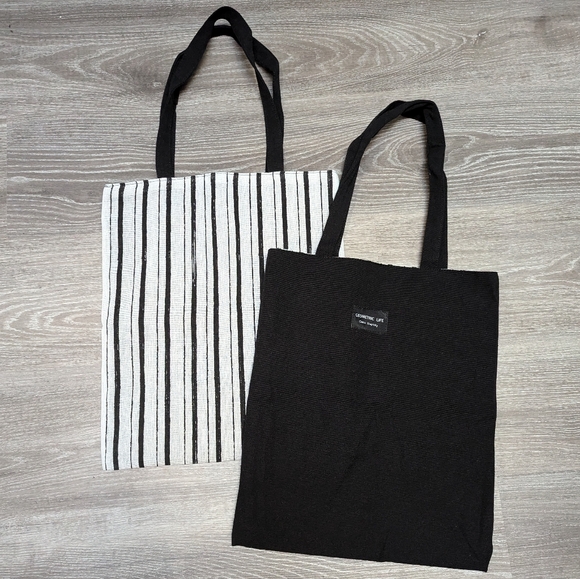 CANVAS TOTE | 2pc reversible canvas totes - Picture 3 of 8